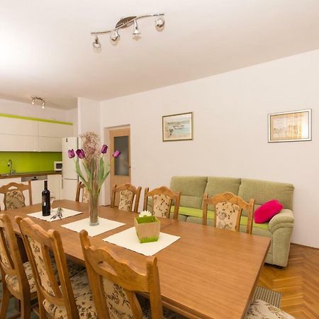 Apartman Domic Slatine Exteriér fotografie