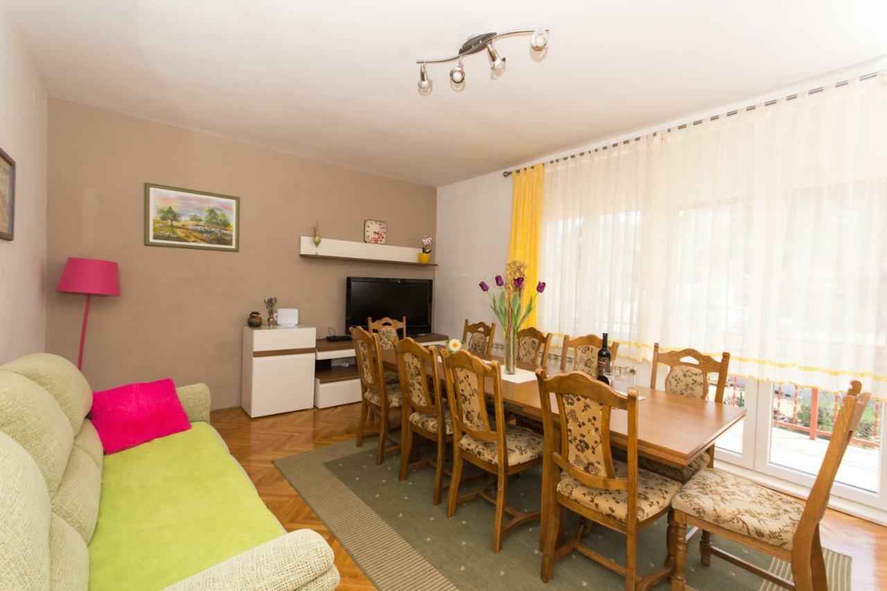 Apartman Domic Slatine Exteriér fotografie