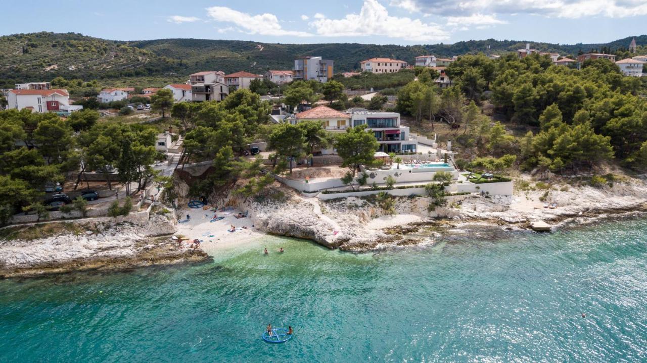 Apartman Domic Slatine Exteriér fotografie
